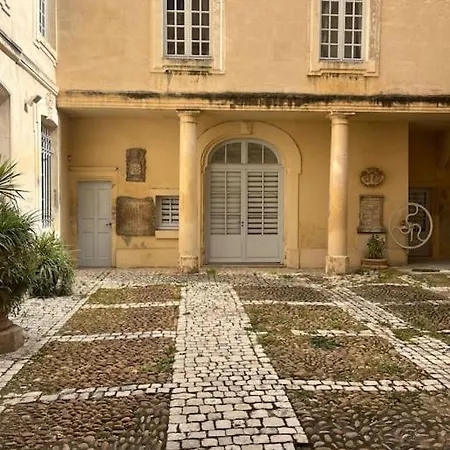 Apartment Le Champetre Au Coeur De La Nimoise Nîmes